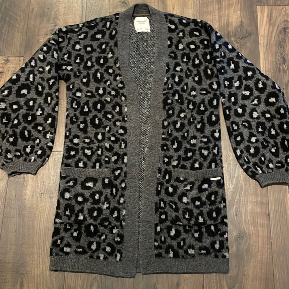 Abercrombie and Fitch Cardigan